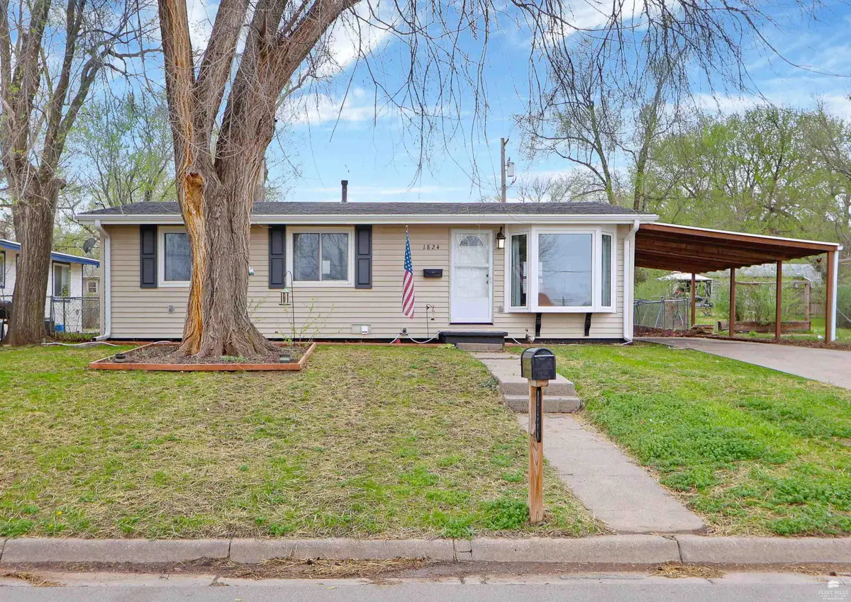 1824 Elmdale Avenue, Junction City, KS 66441 - #1