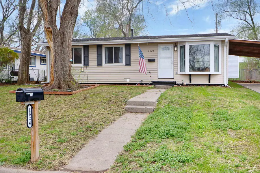 1824 Elmdale Avenue, Junction City, KS 66441 - #2