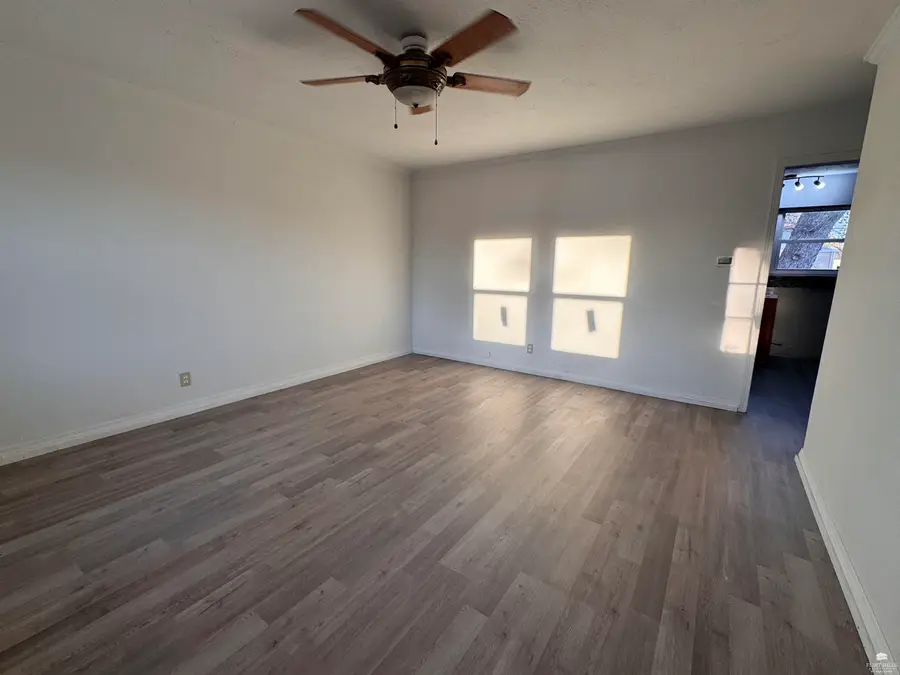 819 Vassar, Salina, KS 67401 - #3