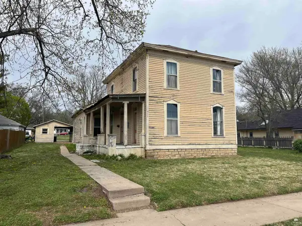 511 Mission Street, St. Marys, KS 66536