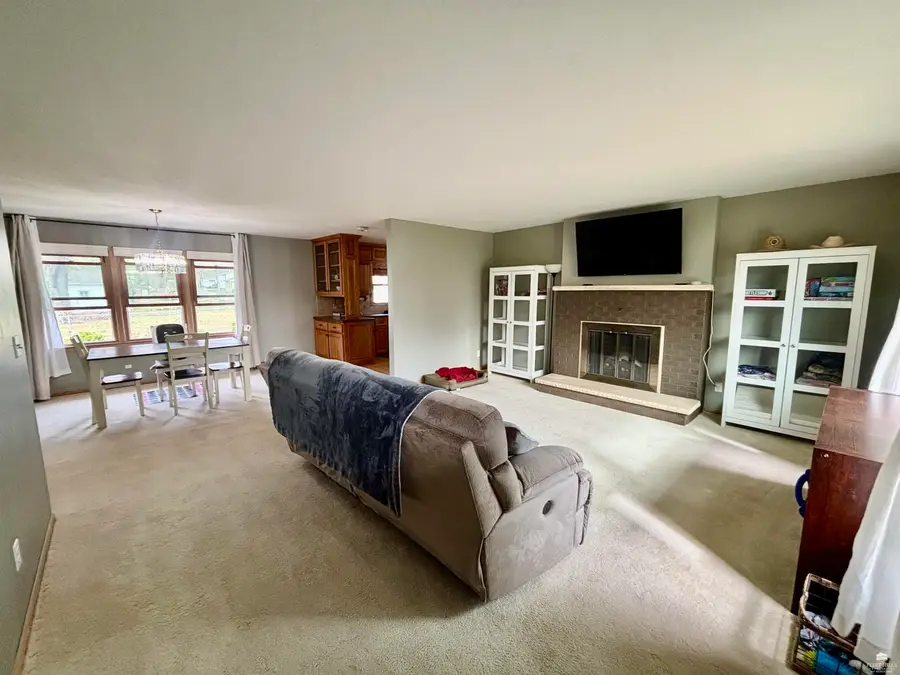 104 N Jefferson Street, Abilene, KS 67410 - #3