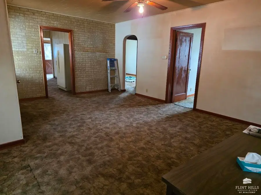 815 W Main, Herington, KS 67449 - #2