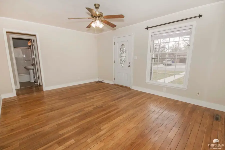 534 W Elm Street, Junction City, KS 66441 - #3