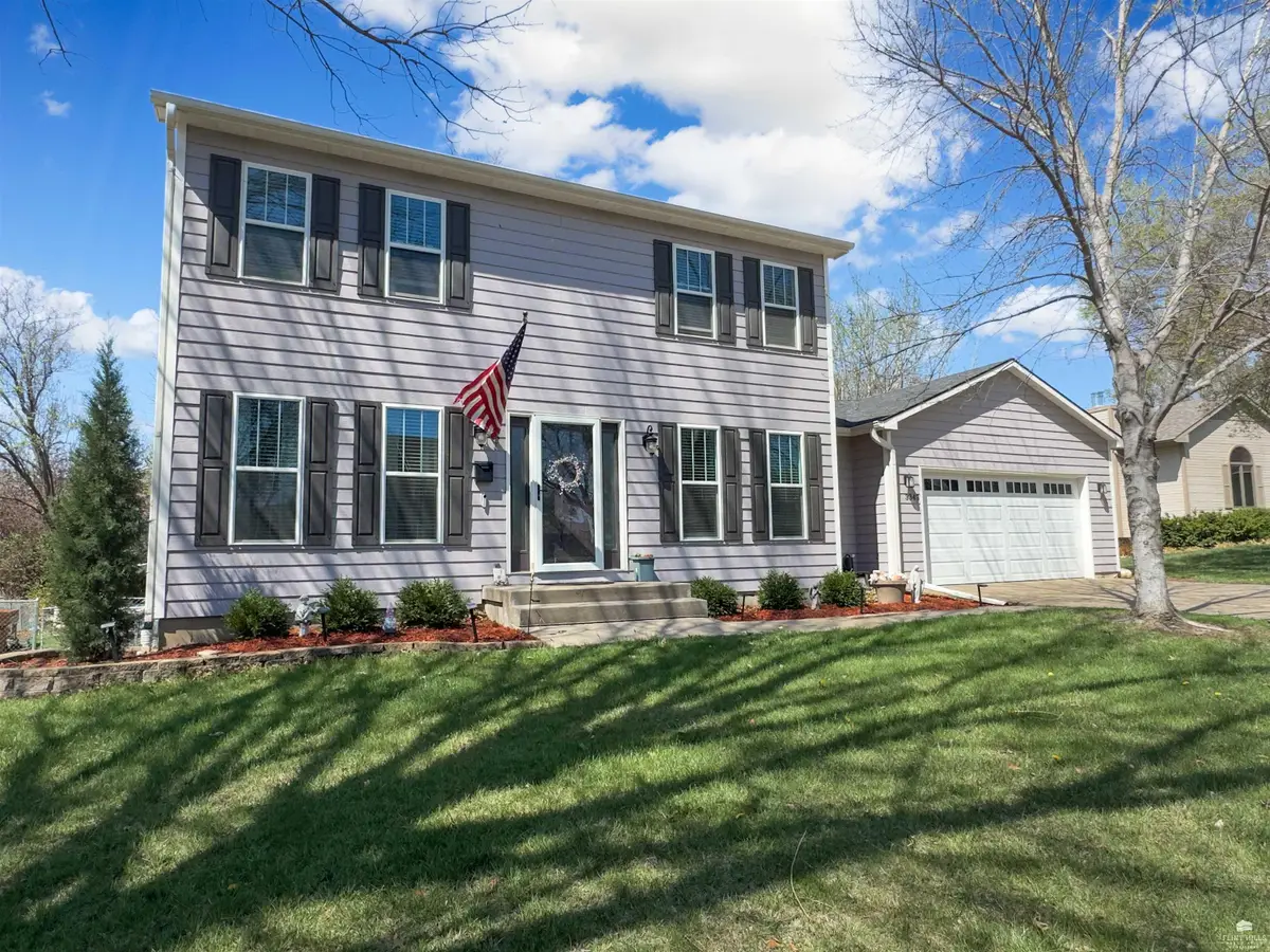 3343 Newbury St, Manhattan, KS 66503 - #1