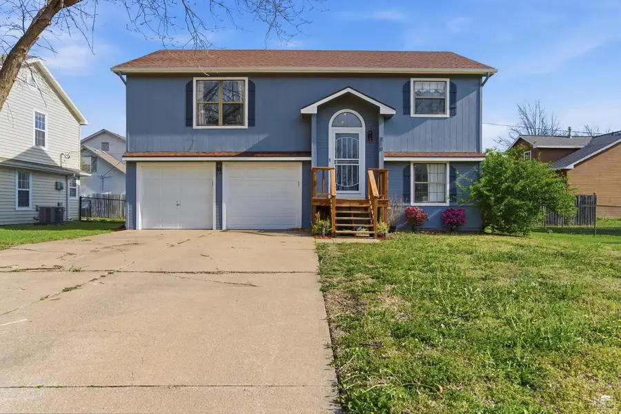 210 Butterfield Road, Manhattan, KS 66502 - #2