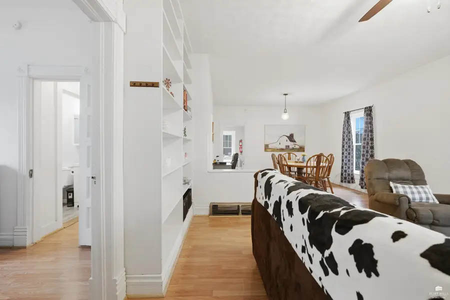 418 W 11th Street, Junction City, KS 66441 - #2