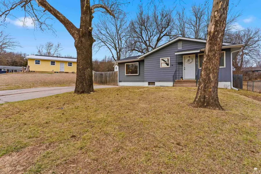 1510 W 16th Street, Junction City, KS 66441 - #2
