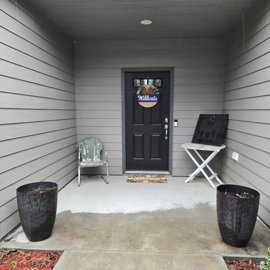 433 W 4th Street, Solomon, KS 67480 - #2