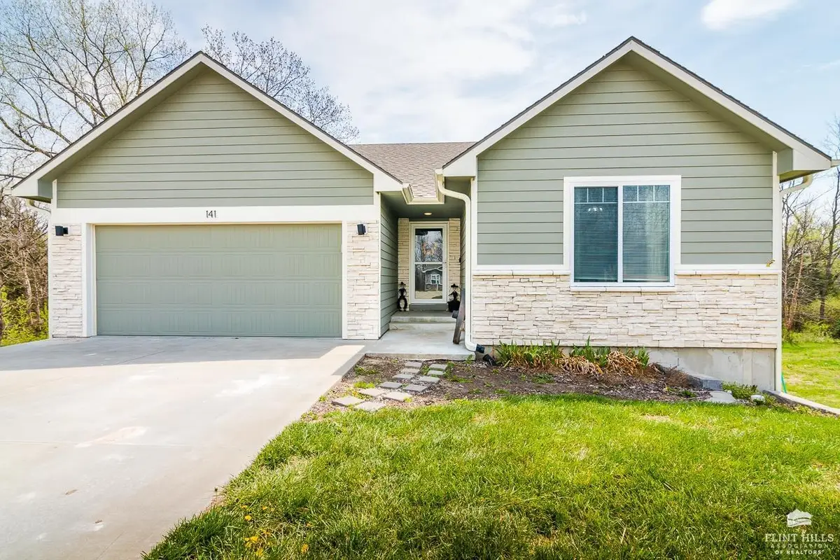 141 Turkey Ridge Drive, Saint George, KS 66535 - #1