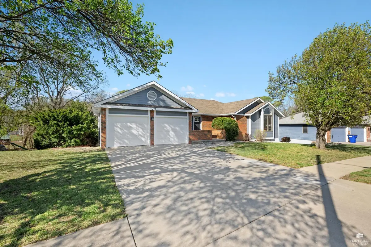 118 S Kiowa Court, Junction City, KS 66441 - #1