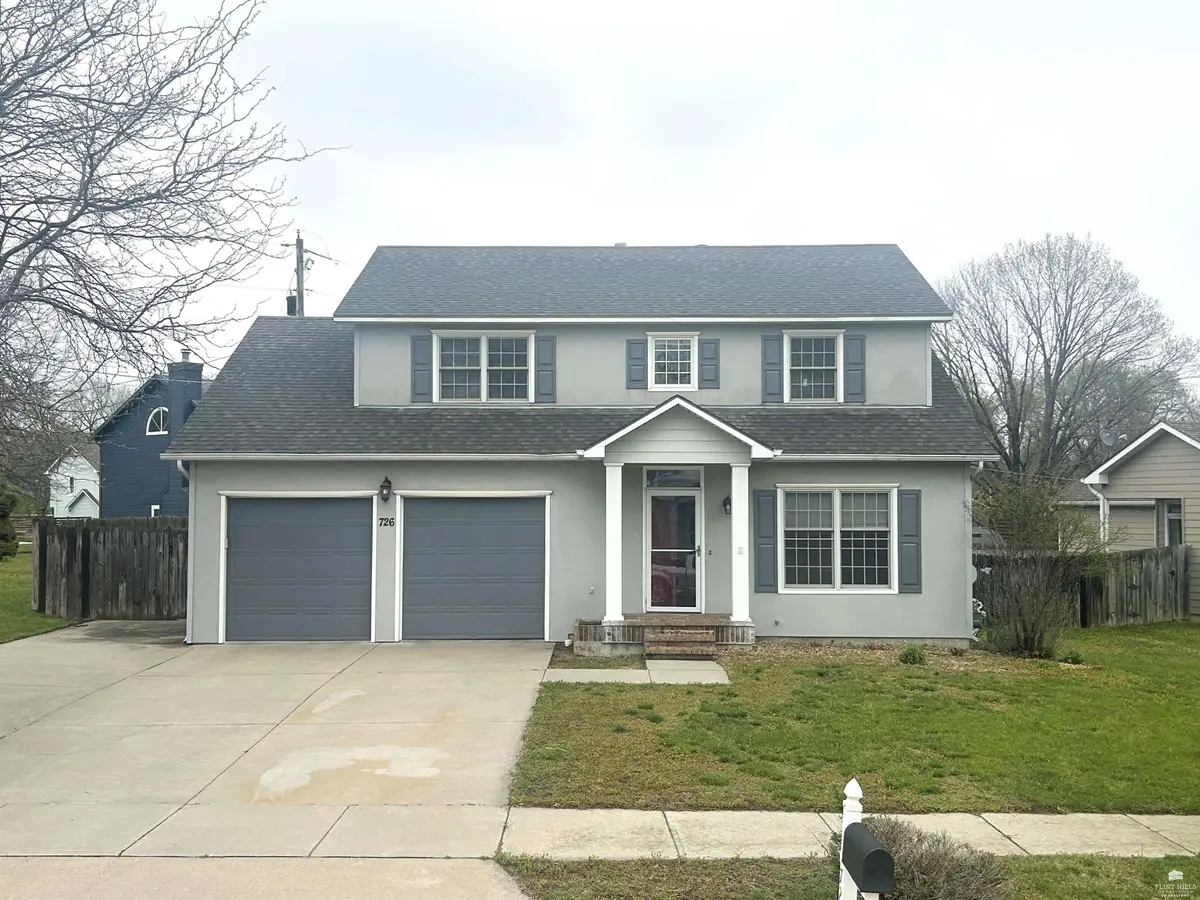 726 Whitetail Pass, Manhattan, KS 66503 - #1