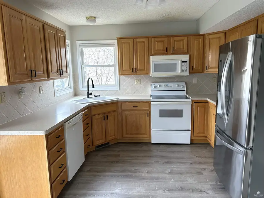 726 Whitetail Pass, Manhattan, KS 66503 - #2