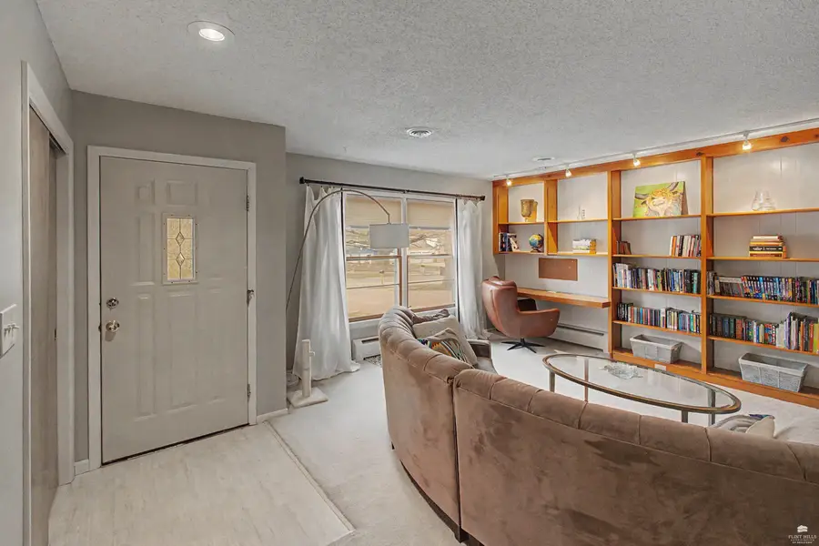 2220 Browning Avenue, Manhattan, KS 66502 - #3