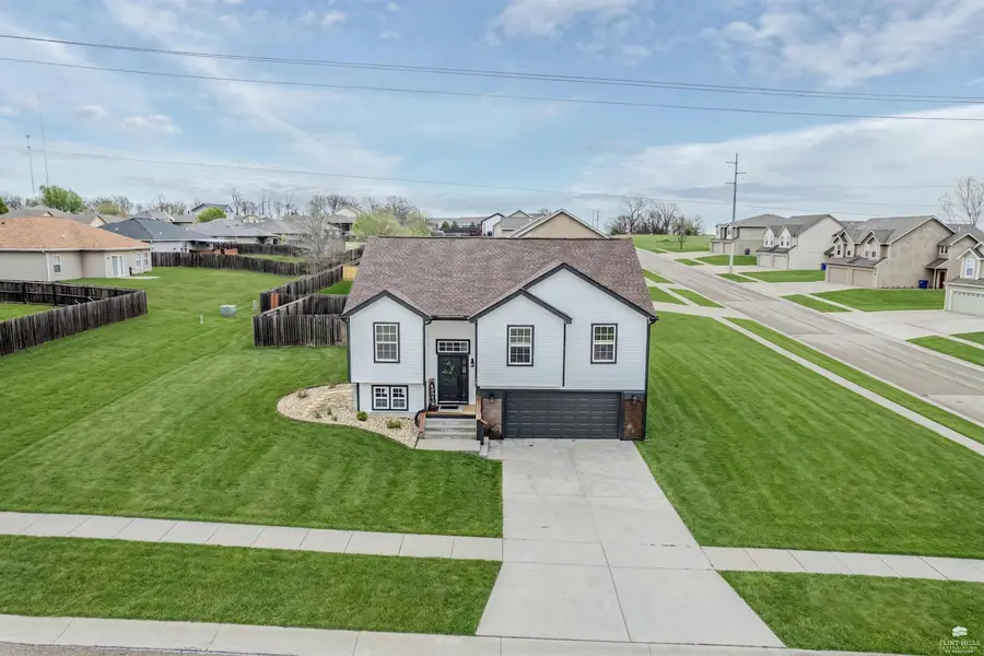 1509 Hickory Lane, Junction City, KS 66441 - #3
