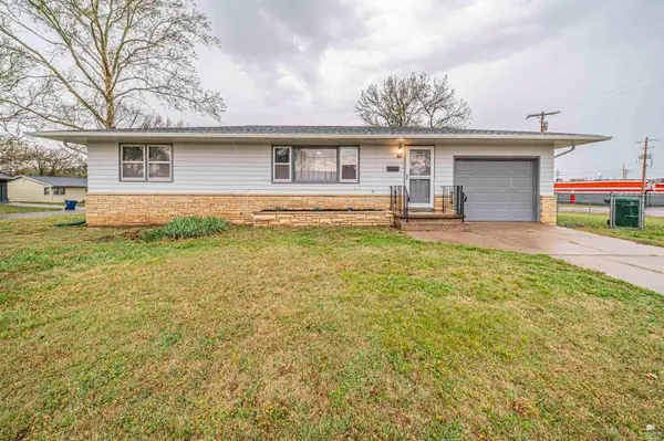 106 NW 16th Street, Abilene, KS 67410