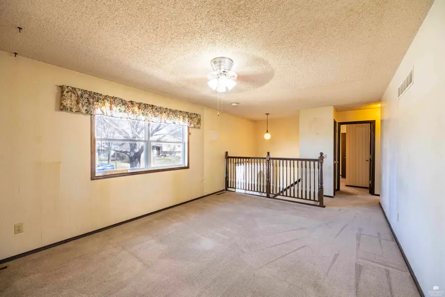 1313 15th Street, Wamego, KS 66547 - #2