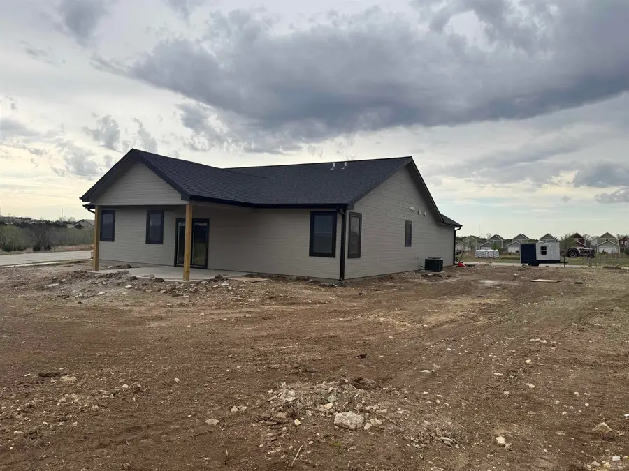 2418 Cinder Lane, Junction City, KS 66441 - #3