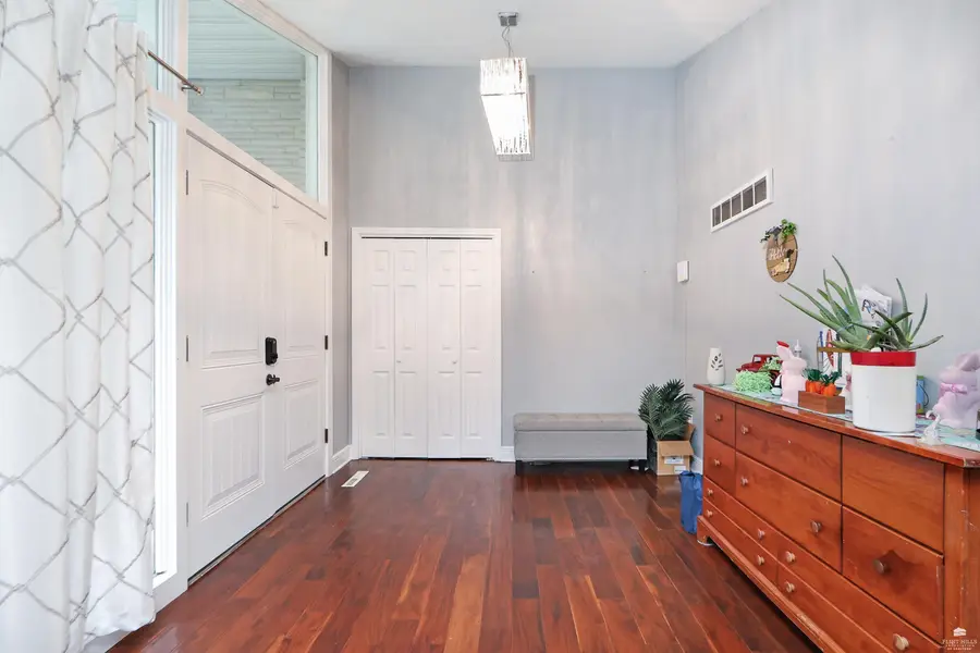 1541 Hudson Avenue, Manhattan, KS 66503 - #3