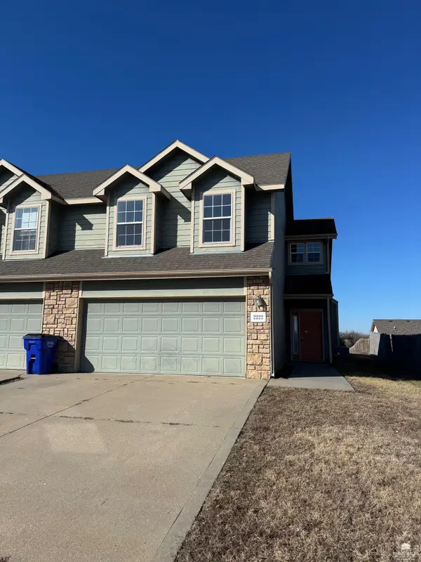 2222 Brooke Bend, Junction City, KS 66441