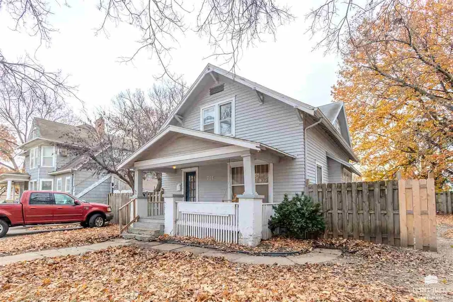 711 Osage, Manhattan, KS 66502 - #2