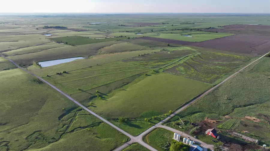 2575 Cc Avenue, Burdick, KS 66838 - #2