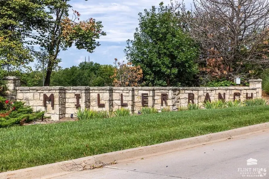 804 Locharno Drive, Manhattan, KS 66503 - #2