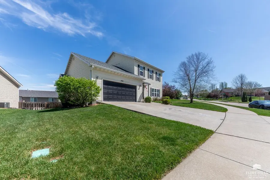 408 Highland Ridge Drive, Manhattan, KS 66503 - #3