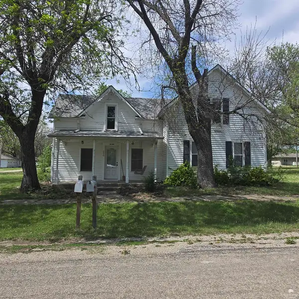 220 S Poplar Street, Hope, KS 67451