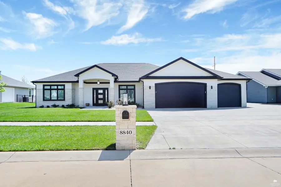 8840 Moonbug Lane, Manhattan, KS 66502 - #2