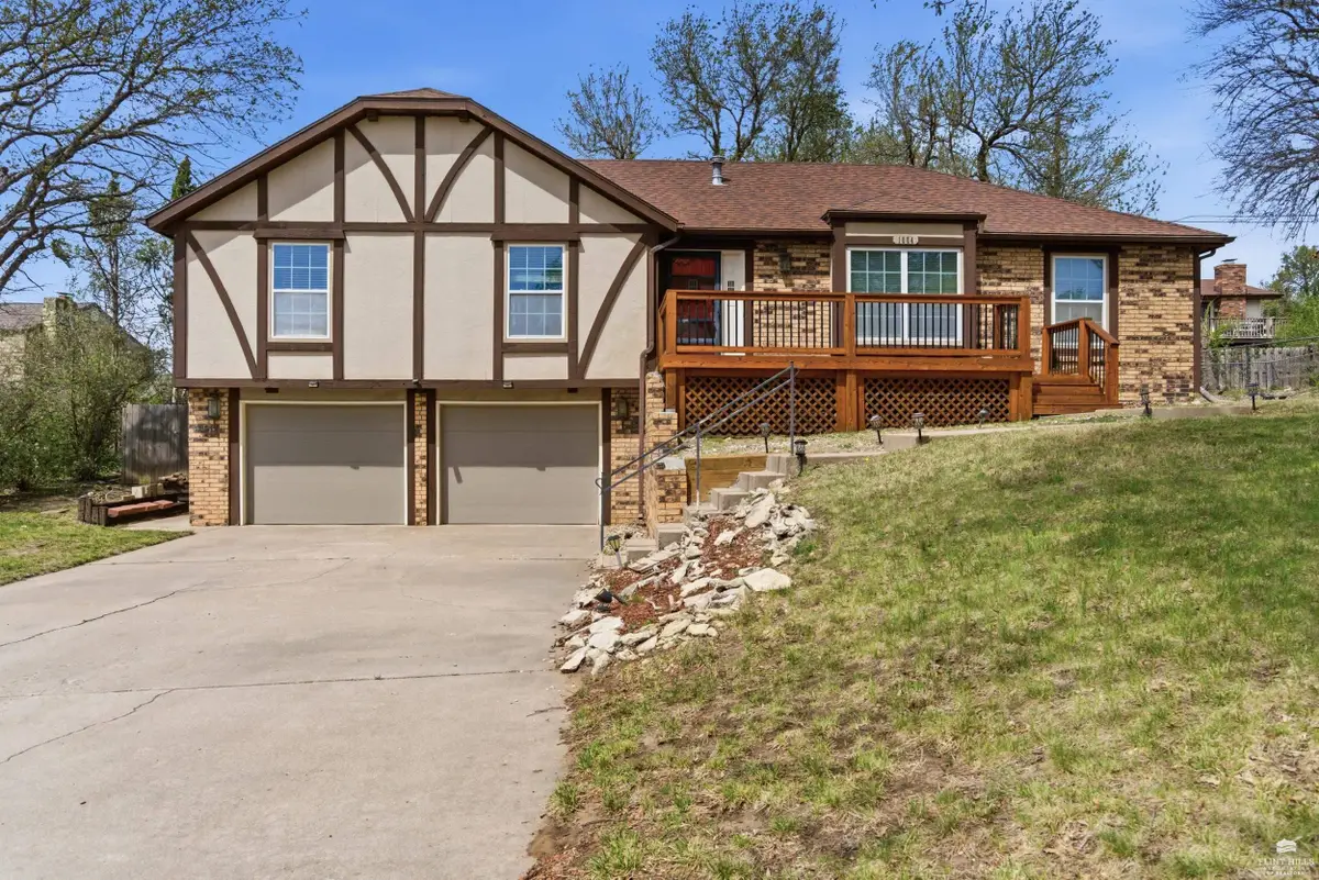 1004 Kingsbury Drive, Junction City, KS 66441 - #1