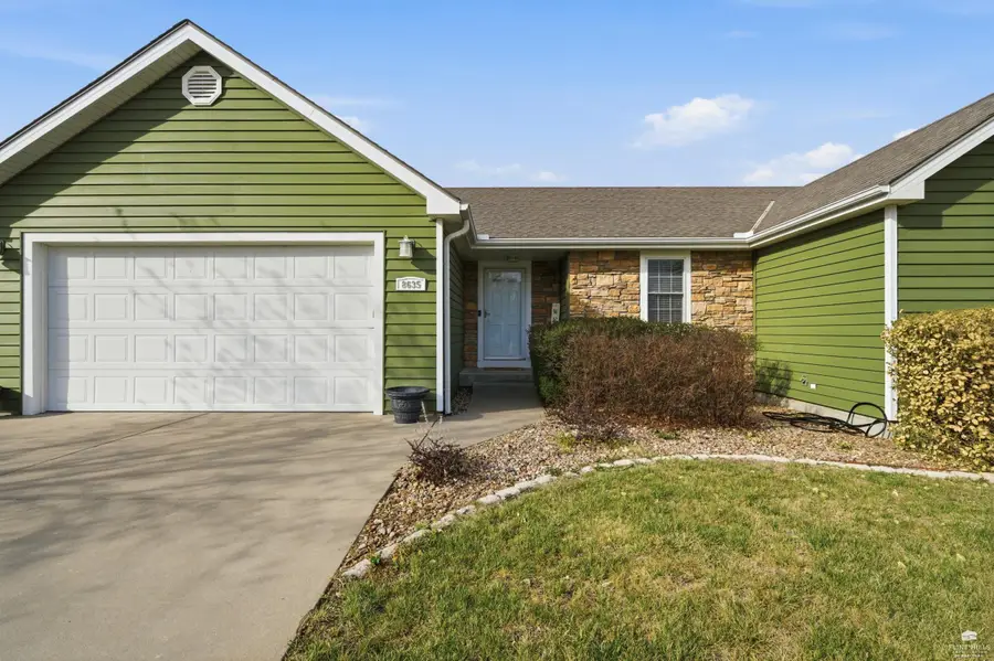 8635 Talon Drive, Manhattan, KS 66502 - #2