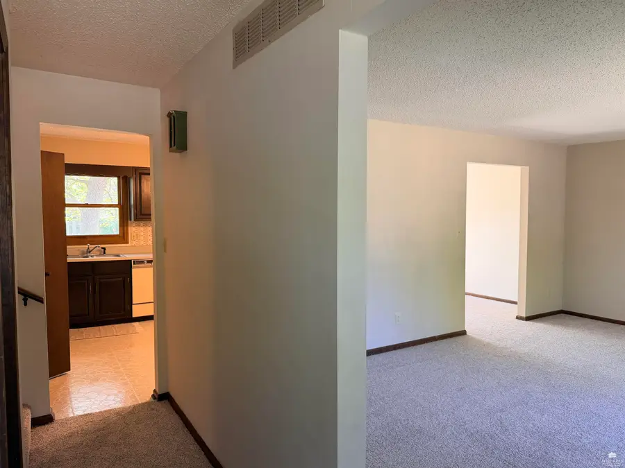 3317 Claflin Road, Manhattan, KS 66503 - #3