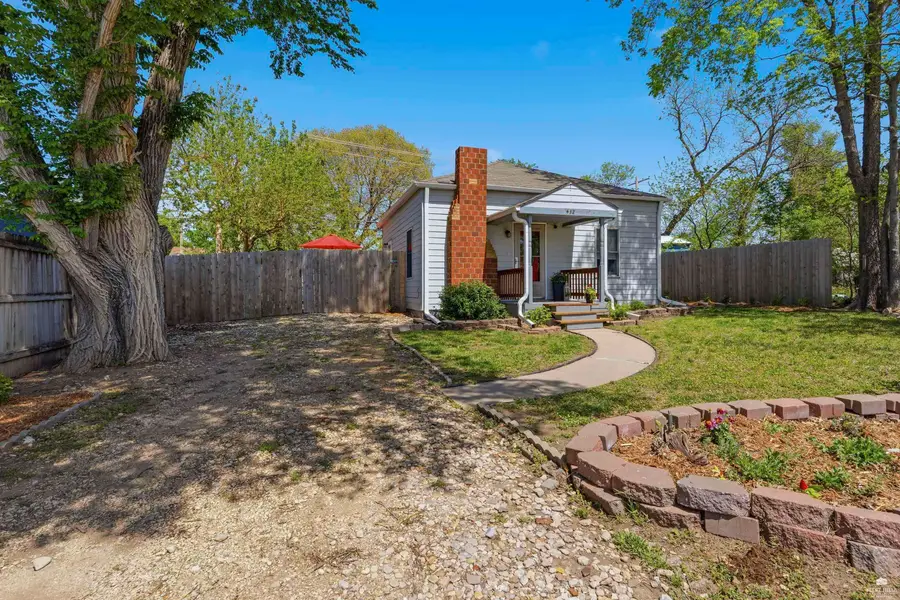 432 W Ash Street, Junction City, KS 66441 - #2