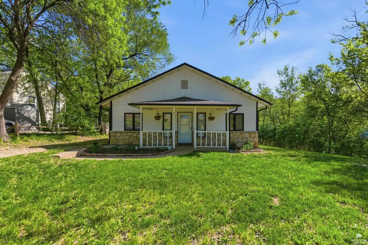 301 N Park Street, Ogden, KS 66517 - #1