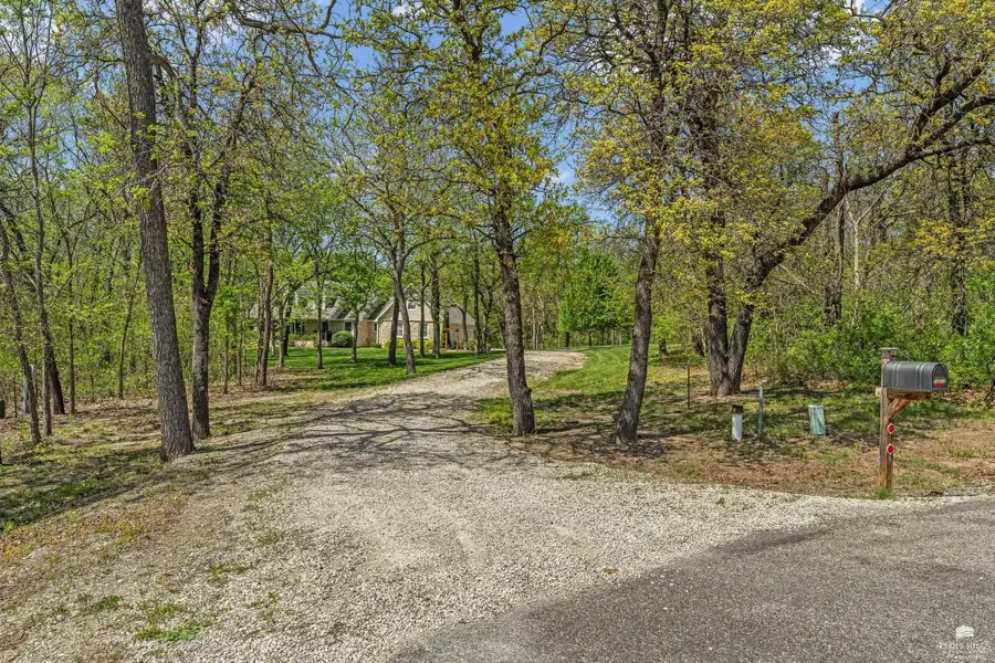 14255 Liberty Circle, Wamego, KS 66547 - #3