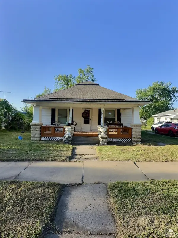 330 W 4th Street, Junction City, KS 66441