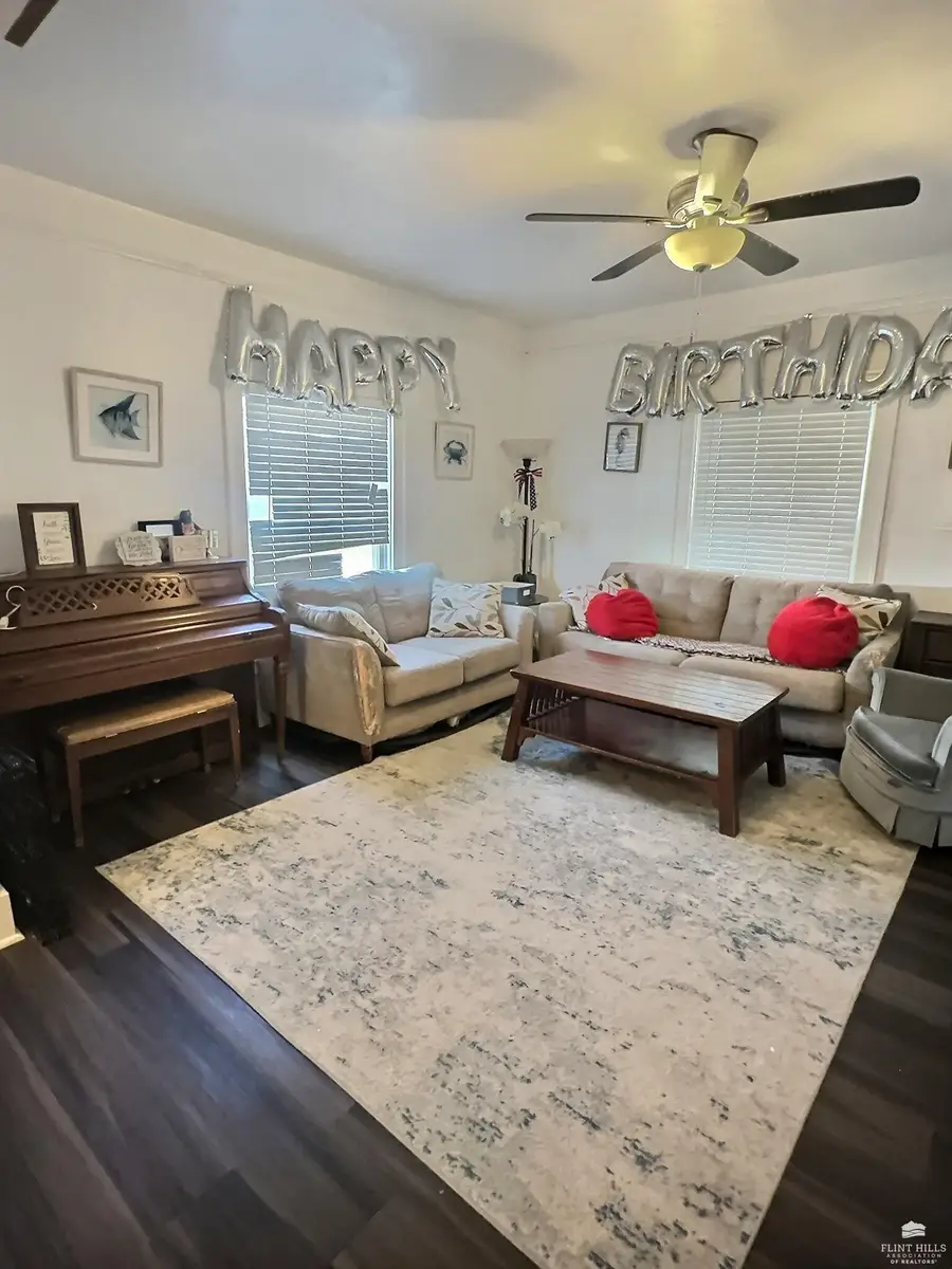330 W 4th Street, Junction City, KS 66441 - #2