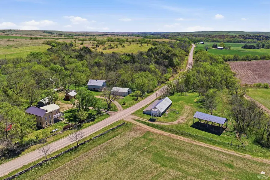 22507 Hessdale Rd, Alma, KS 66401 - #3