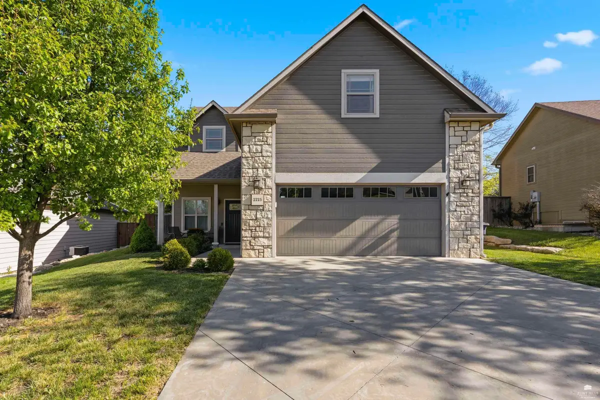 2225 Buckner Drive, Manhattan, KS 66503 - #1