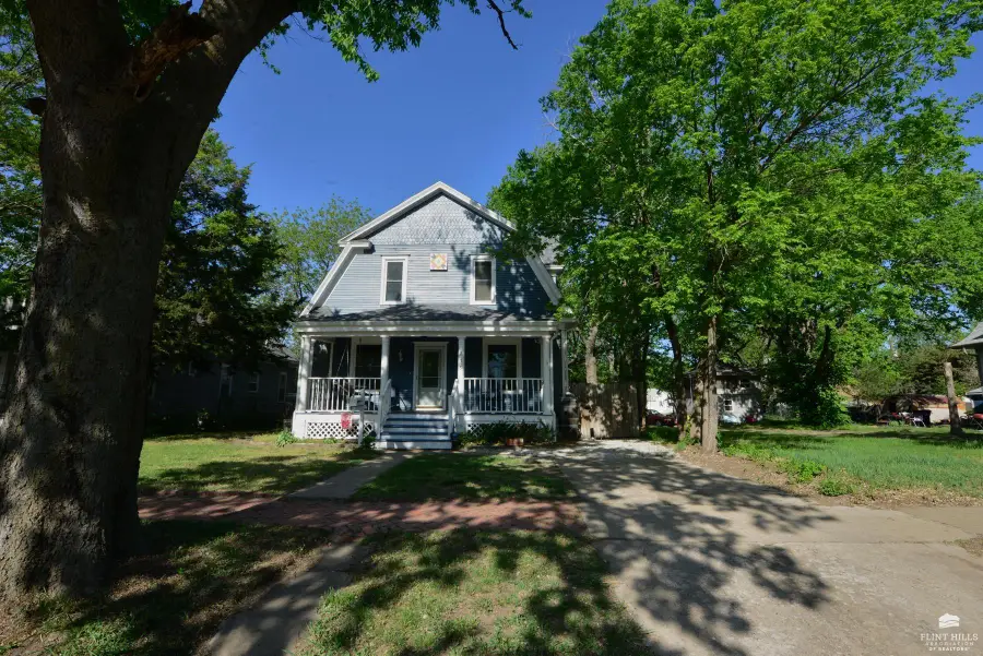 215 N Penn Avenue, Salina, KS 67401 - #2