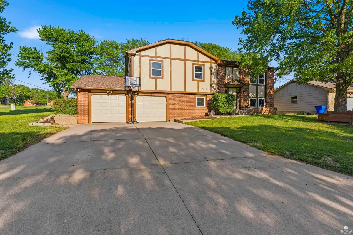 501 Wheatland, Junction City, KS 66441 - #1