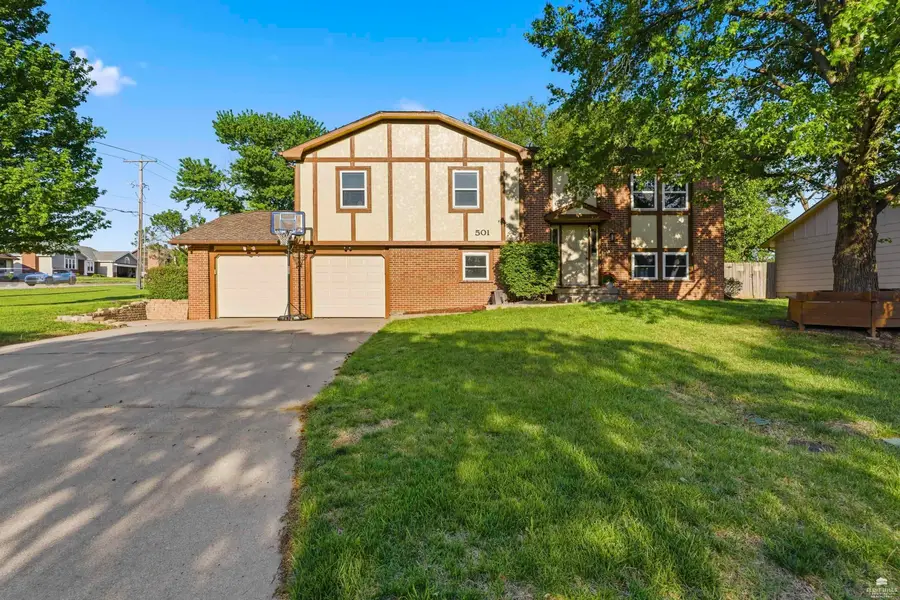 501 Wheatland, Junction City, KS 66441 - #2