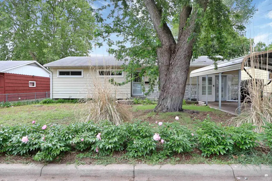 417 Maple Street, Junction City, KS 66441 - #2
