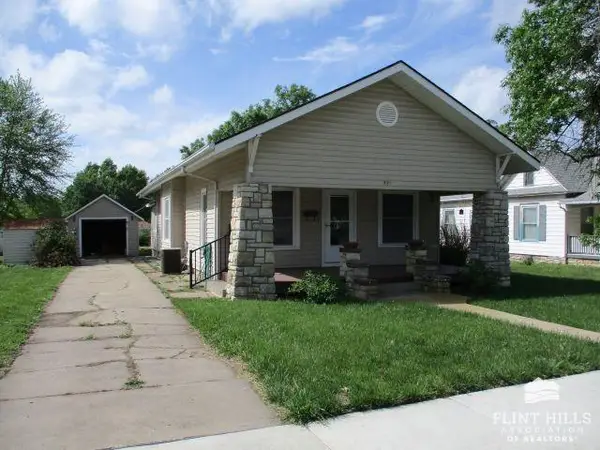 921 E Main Street, Council Grove, KS 66846