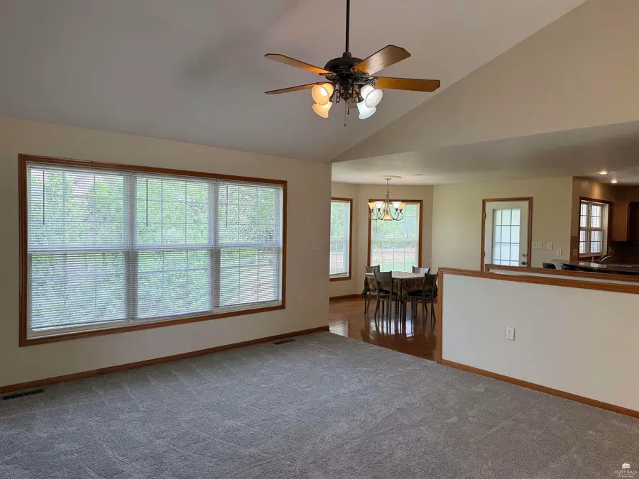 516 Harland Drive, Manhattan, KS 66503 - #3