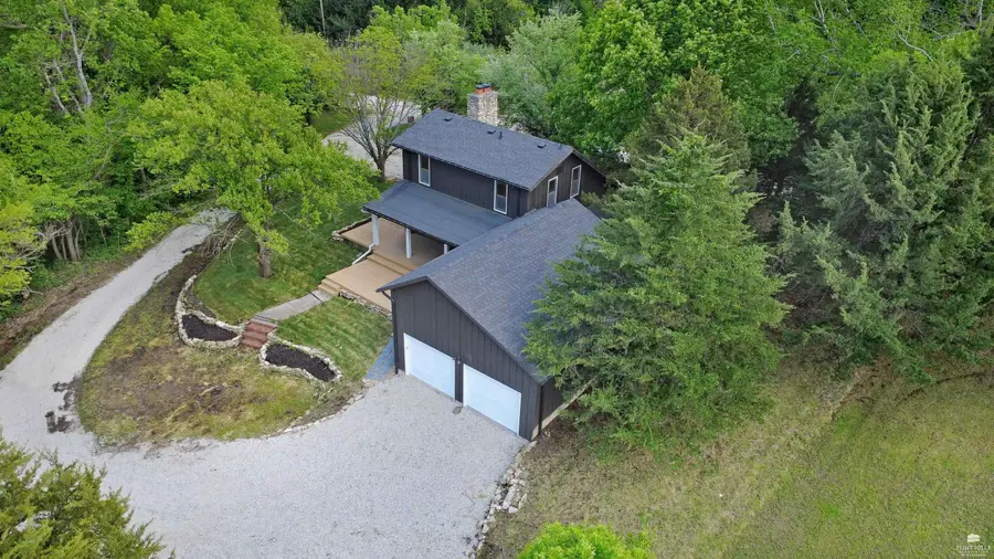 15845 Sixth Street Road, Wamego, KS 66547 - #2