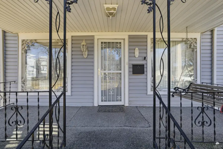 323 W 16th Street, Junction City, KS 66441 - #2