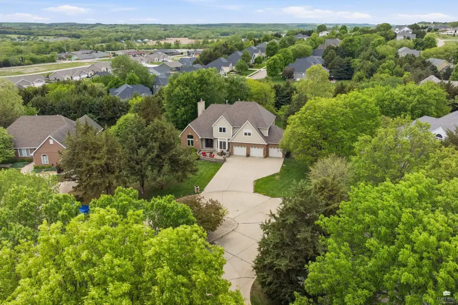 1213 Greystone Place, Manhattan, KS 66503 - #2