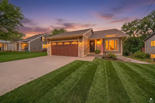403 Hickory Street, Wakefield, KS 67487
