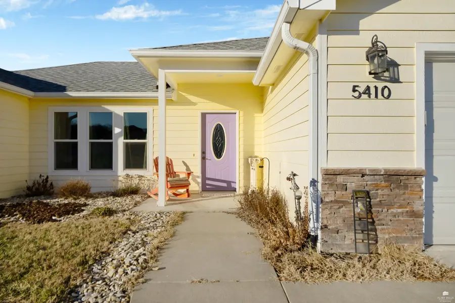 5410 Holden Court, Manhattan, KS 66503 - #3